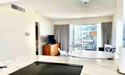 Royal Aloha NEW 2 bedroom/Waikiki/Parking 1408