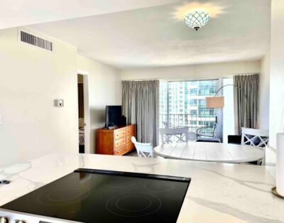 Royal Aloha NEW 2 bedroom/Waikiki/Parking 1408